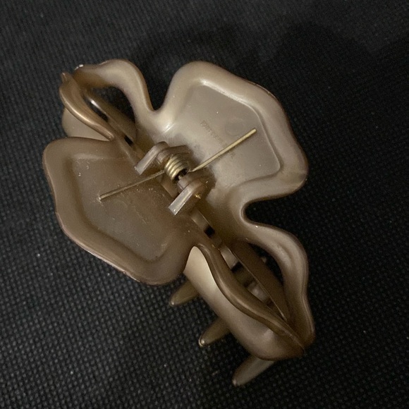 Lot of 6 Hair Claw Clip & Goody ouchless ponytail bands- never used - Picture 6 of 14